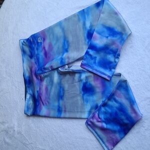 Reebok Capri Tie Dye Blue/Purple/Gray Leggings